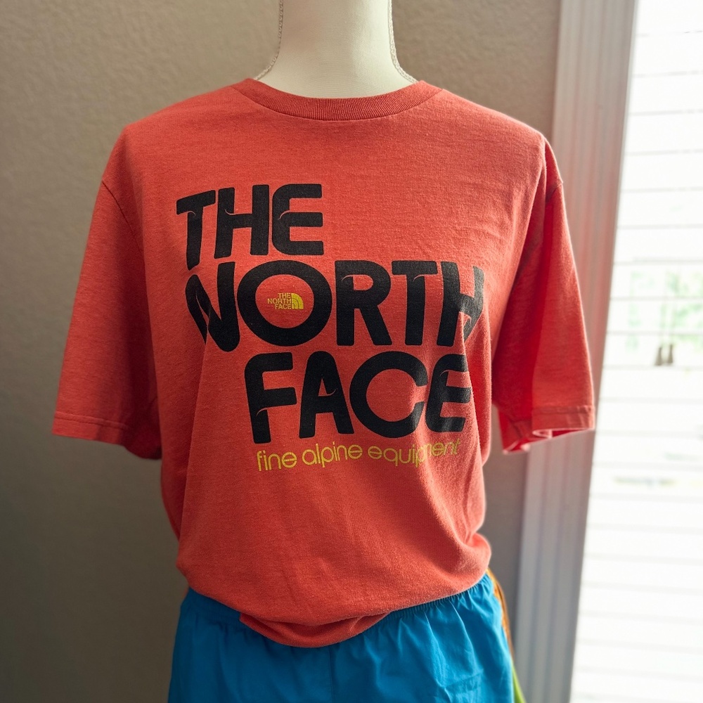 Vintage North Face T-Shirt